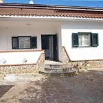 Beachside House 别墅 斯佩隆加