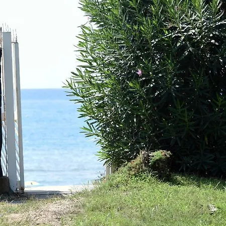 빌라 Beachside House 스펠론가