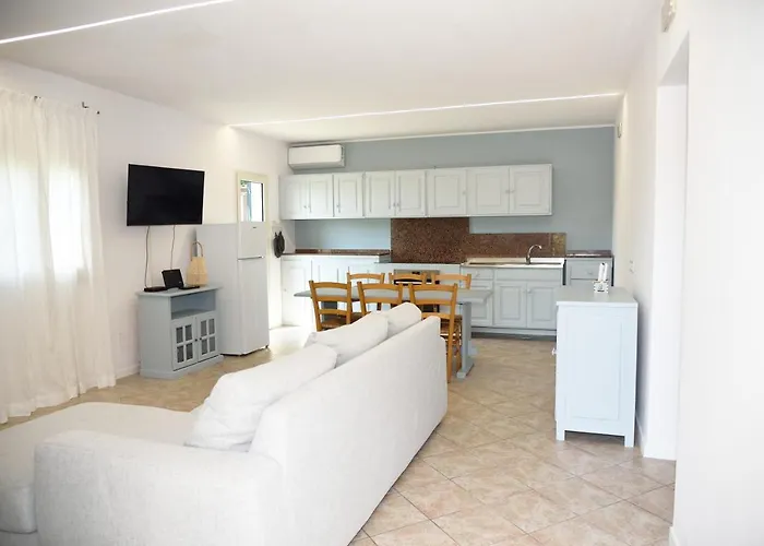 Beachside House 别墅 斯佩隆加